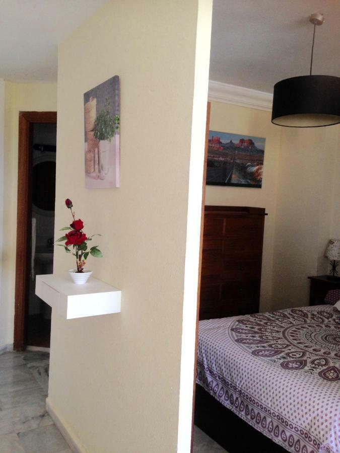 La Línea de la Concepción Apartamentos Vista A Tres Continentes מראה חיצוני תמונה